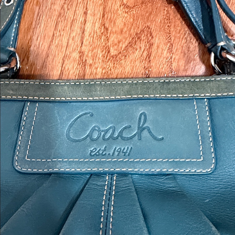 Vintage COACH leather handbag - Picture 2 of 13